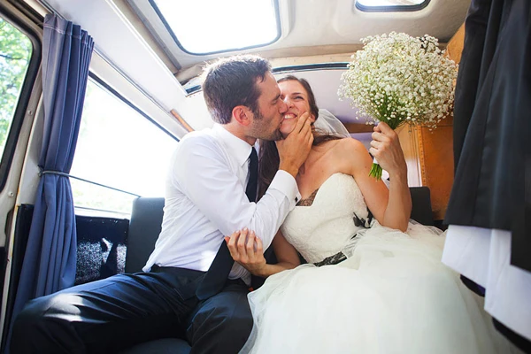 nhung hinh anh dep ve tinh yeu trong le ket hon