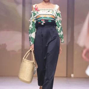 BST của NTK Anna Vo tại ELLE Fashion Journey 2016