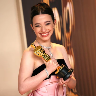 mikey madison tại oscar 97
