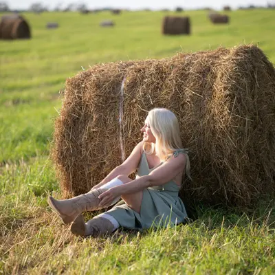 cô gái đứng dưới hào quang năm cá nhân 2026