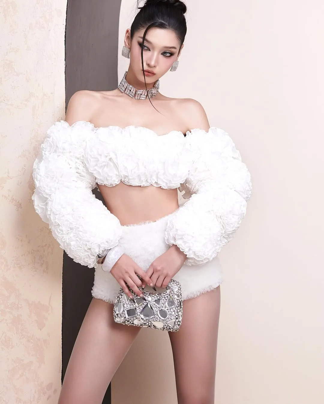 thời trang Han Sara trong em xinh say hi tập 3