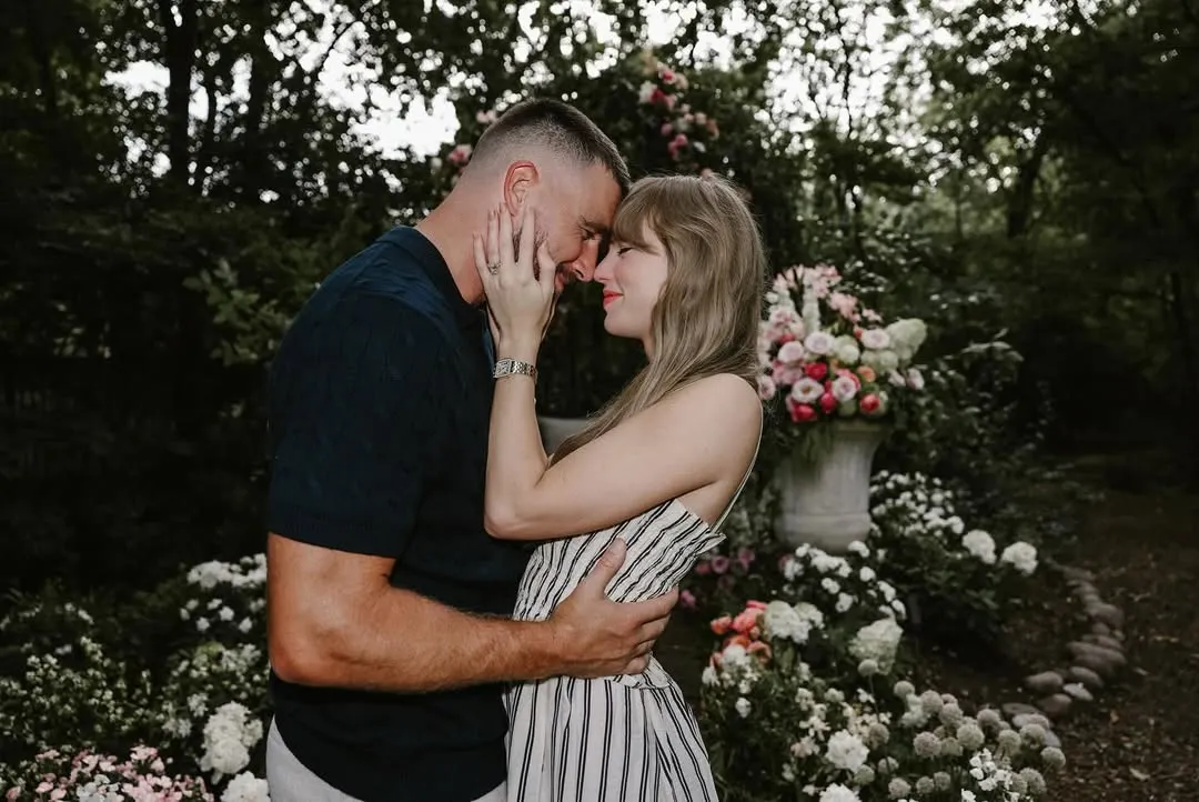 taylor và travis