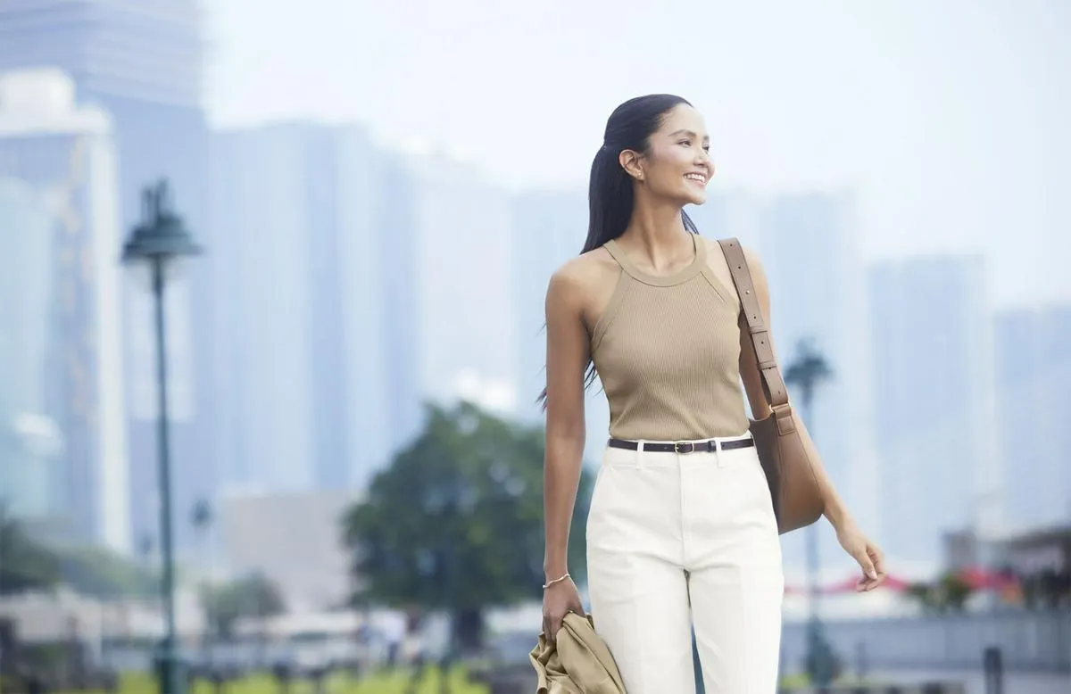 áo bra phụ nữ hiện đại UNIQLO
