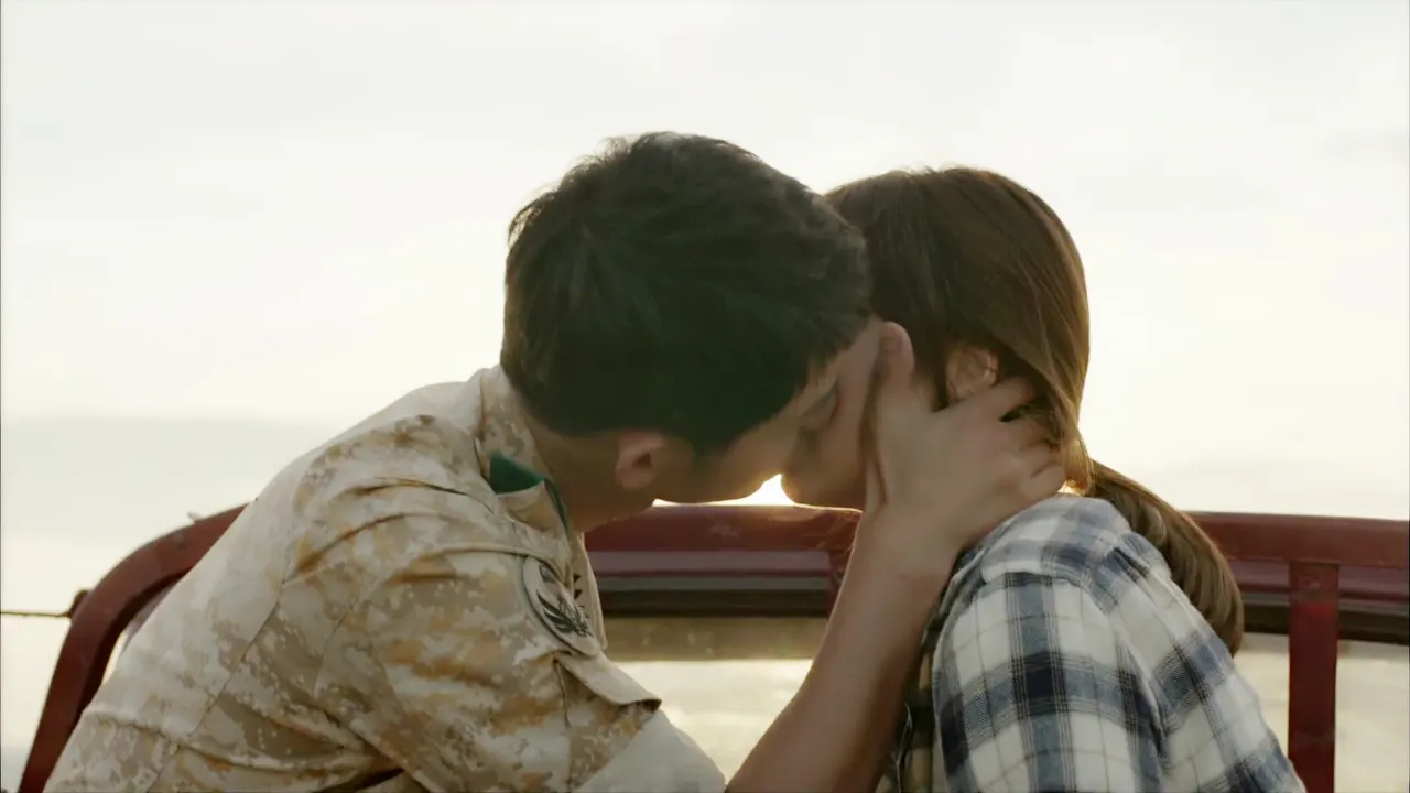 Song Joong Ki - elle 68