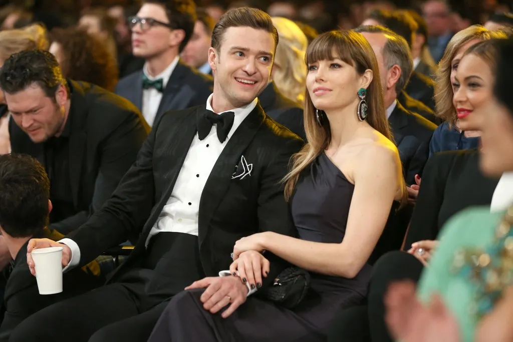 justin timberlake & jessica biel - elle vietnam 1
