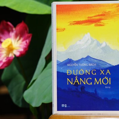 đường xa nắng mới review sách hay