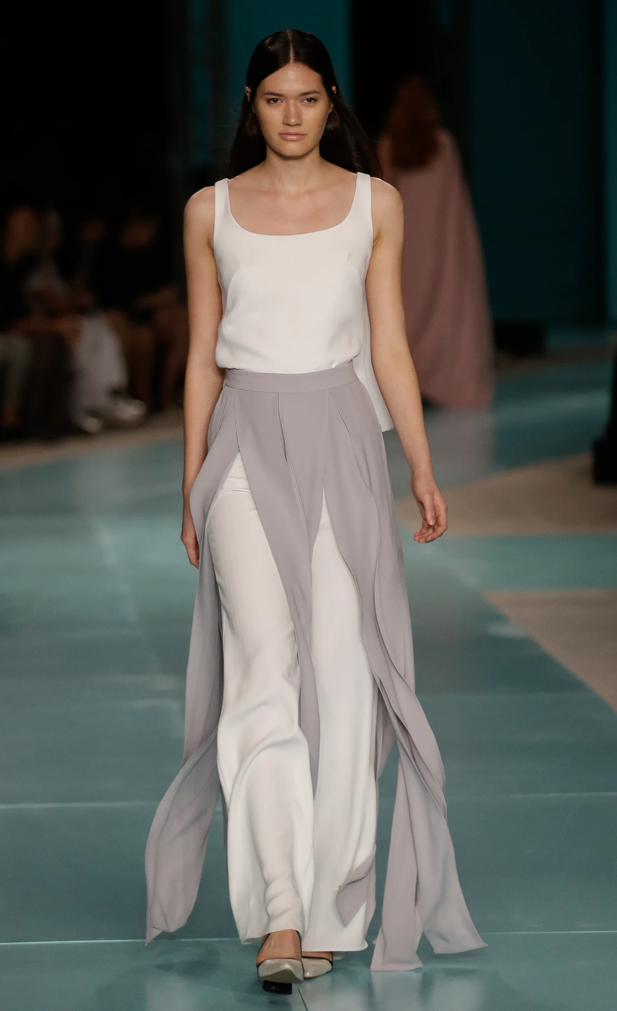 Tuần lễ Thời trang ELLE Thailand Xuân Hè 2016