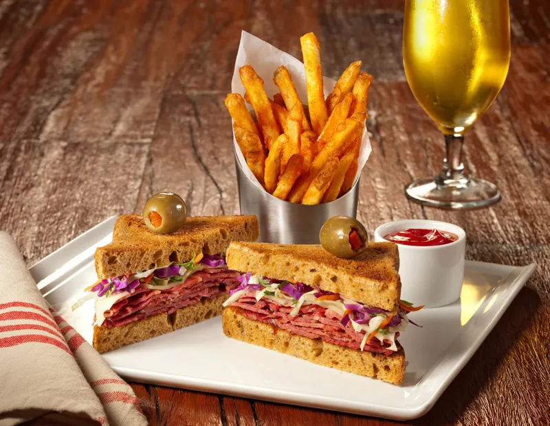 Sheraton Saigon _Mojo_Sandwich collection - elle vietnam