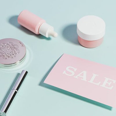 những mặt tối của mỹ phẩm mini với môi trường