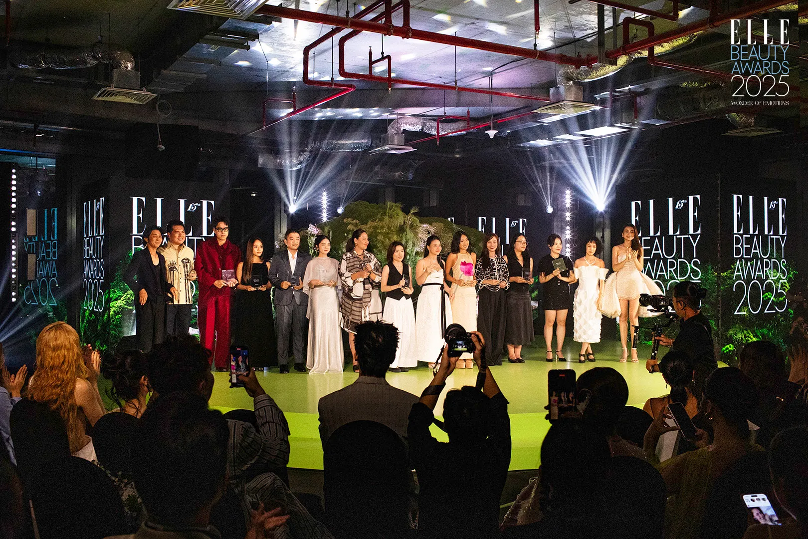 Trao giải hạng mục Beauty Star Awards và Reader’s Choice Awards