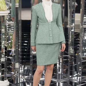 Những BST nổi bật tại tuần lễ Haute Couture Xuân-Hè 2017 - ELLE VN