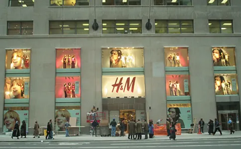 Một cửa hàng H&M khác ở Midtotwn, NY