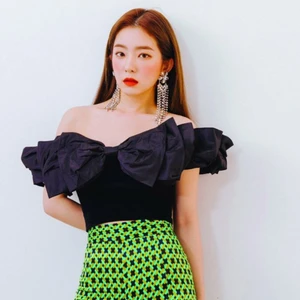 cách chọn hoa tai phù hợp gương mặt như irene red velvet