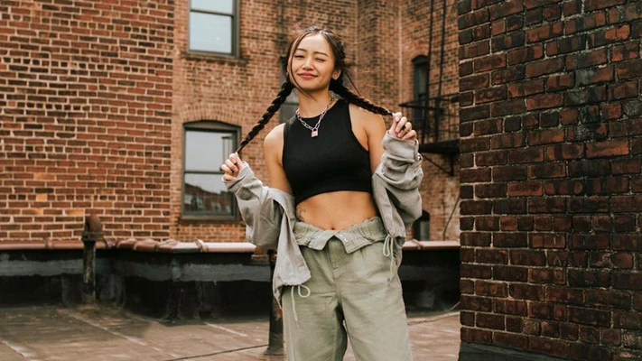 cách phối đồ theo phong cách thời trang athleisure