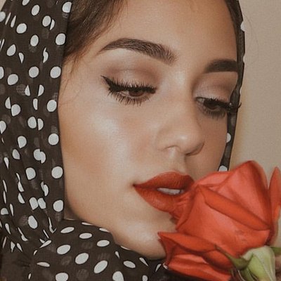 màu son đỏ hot instagram ft