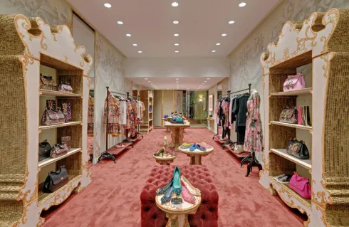 Cửa hàng pop-up đầu tiên của Dolce tại Việt Nam