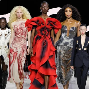 Alexander McQueen Xuân – Hè 2024 là lời tạm biệt ngọt ngào của Sarah Burton