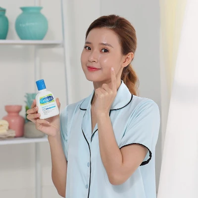 bí quyết chăm sóc da trong ngày hè cetaphil
