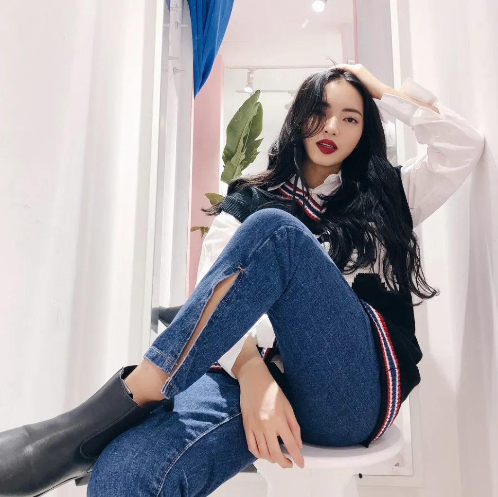 Xu hướng thời trang quần jeans được nhiều sao Việt ưa chuộng 14