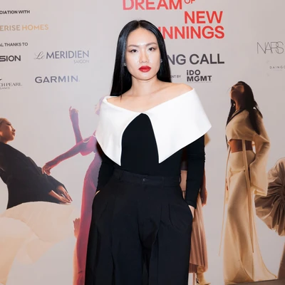 Nhã Trúc trong buổi Casting người mẫu trong ELLE Fashion Show 2022