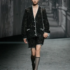 CHANEL Xuân Hè 2023 Ready to Wear look 27