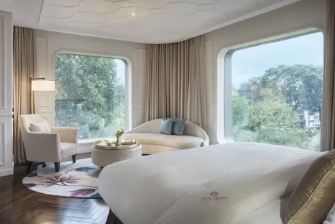 Phòng khách và phòng Suites được thiết kế thanh nhã 