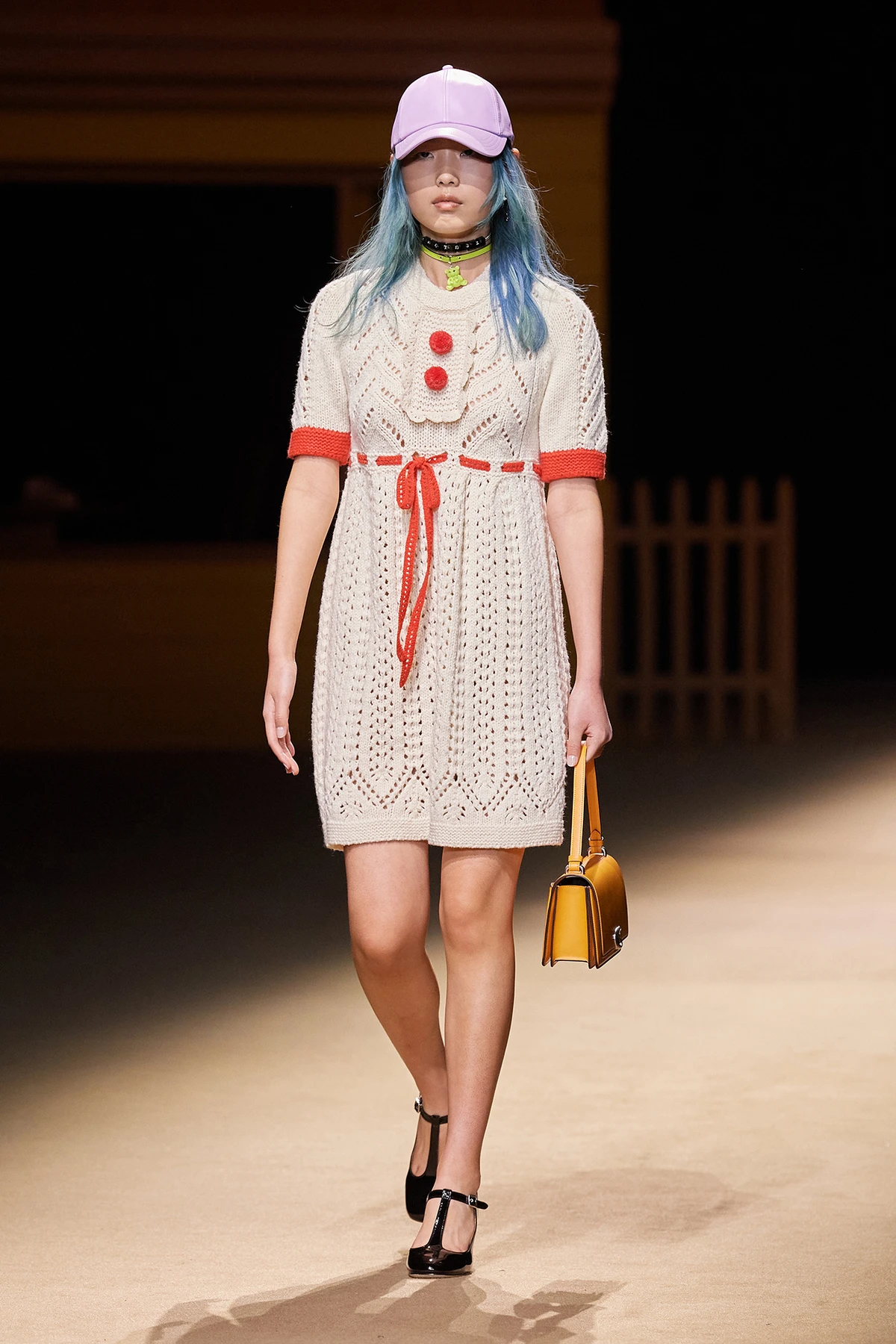 Coach Thu-Đông 2022 look 23