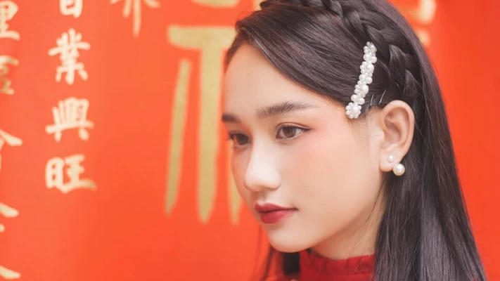 Kiểu tóc tết-Trúc Anh.