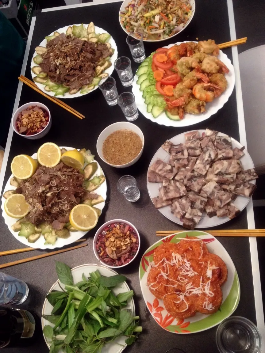 tet-co-truyen-o-chau-au-elle-vietnam-3