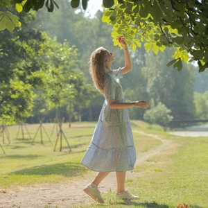 Ask ELLE giải đáp thắc mắc về khác biệt tư duy trong tình yêu và cuộc sống.