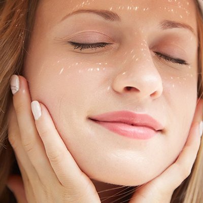 kem nền có chỉ số SPF cao dành cho mùa Hè 2022