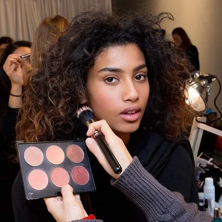 màu son nude tại NYFW 2016