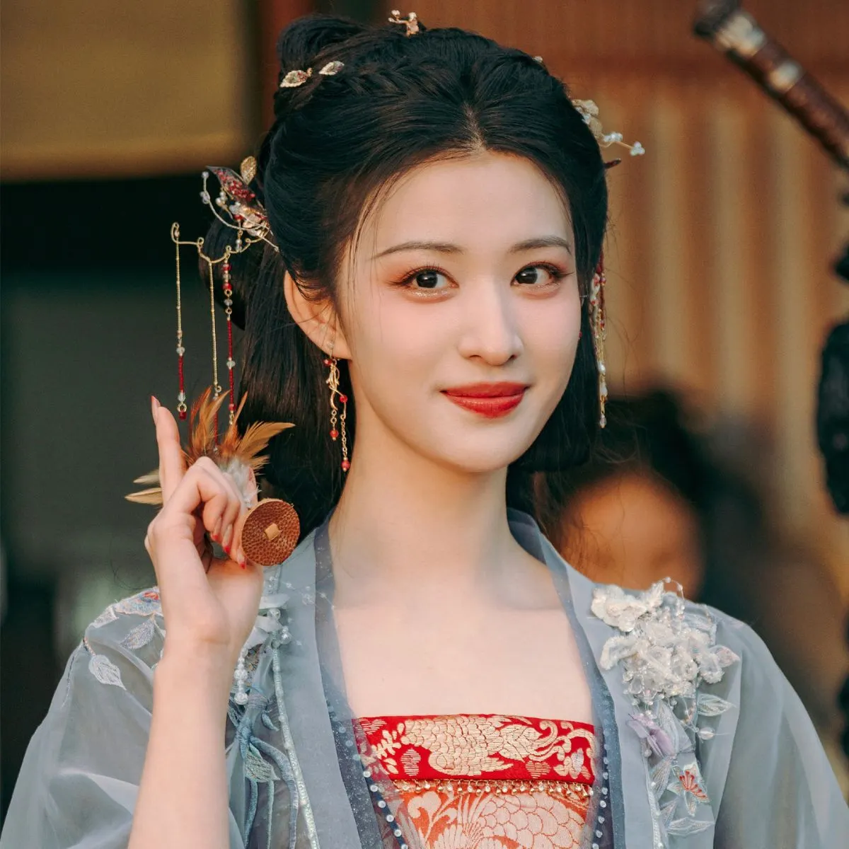 Vương Sở Nhiên trong phim Còn Ra Thể Thống Gì Nữa? xem dịp Tết 2026.