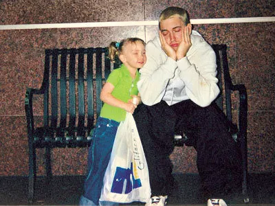 ellevn-nhung-ong-bo-don-than-eminem-2