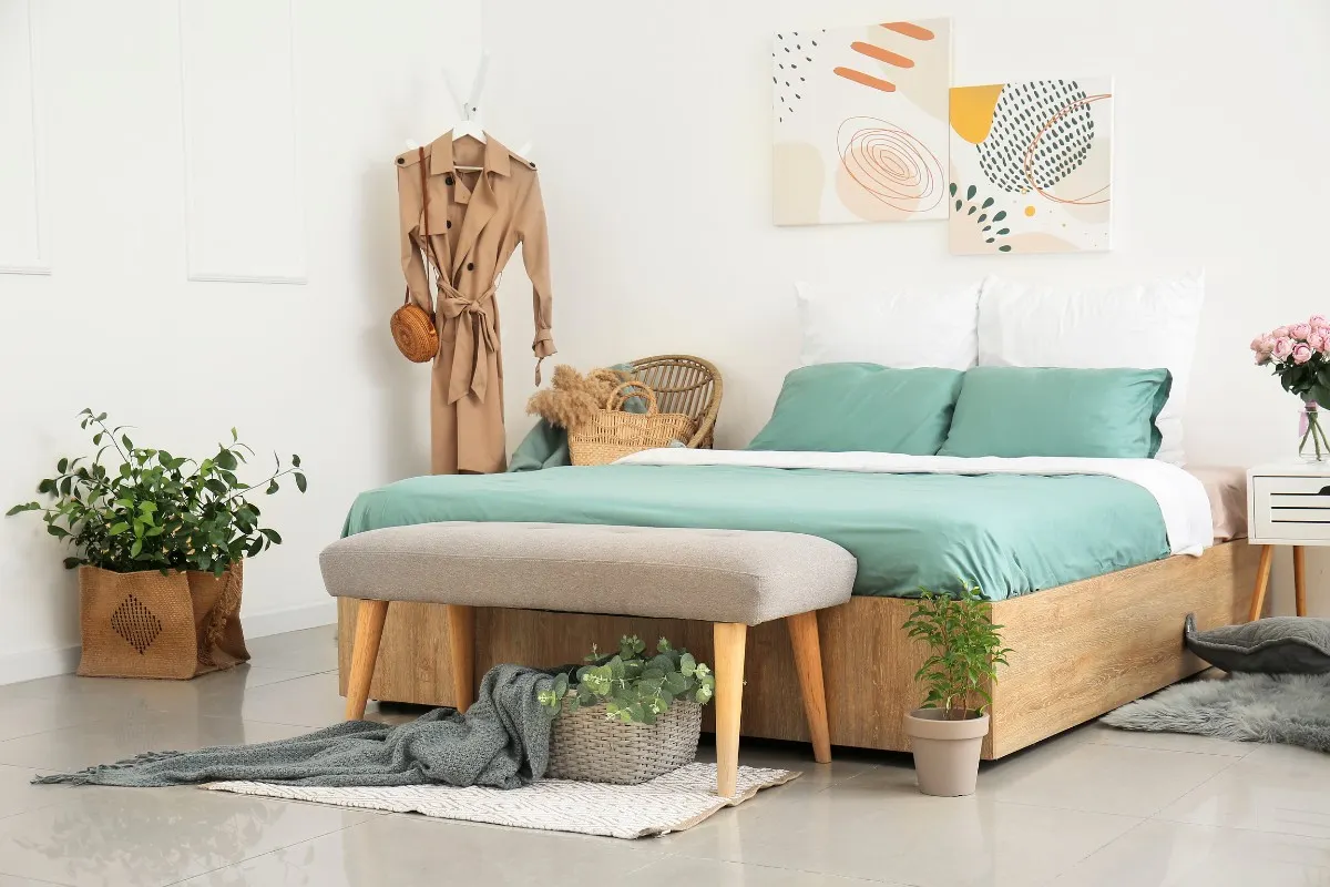 Bố trí ghế đầu giường theo concept nhẹ nhàng trẻ trung