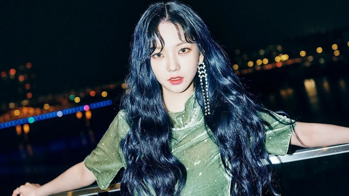tiktok làm đẹp cô gái tóc dài