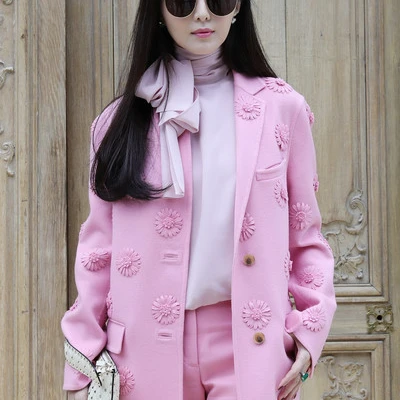 Phạm Băng Băng trở thành tâm điểm PFW 2016 bởi phong cách nổi bật - ELLE VN