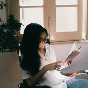 bài trắc nghiệm khám phá tính cách qua thói quen đeo kính thường ngày