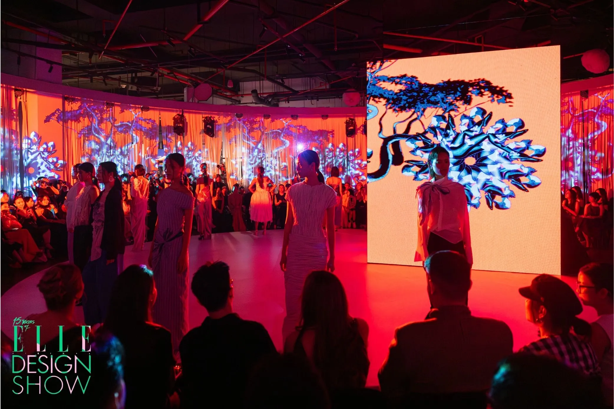 BST The Line-Age của NTK Nguyễn Quỳnh Anh - Lecia