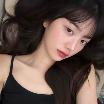 Jang Won Young khoe gương mặt mộc trong loạt ảnh đời thường trên Instagram