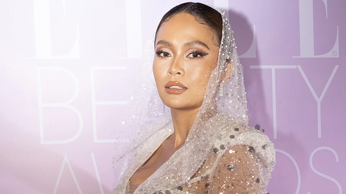 á hậu mâu thủy best body of the year ELLE Beauty Awards 2022