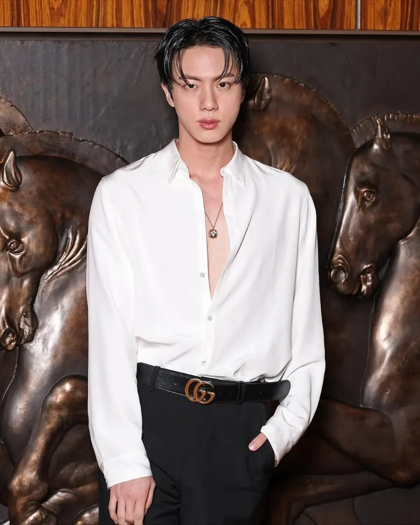 Jin (BTS) tại sự kiện của Gucci