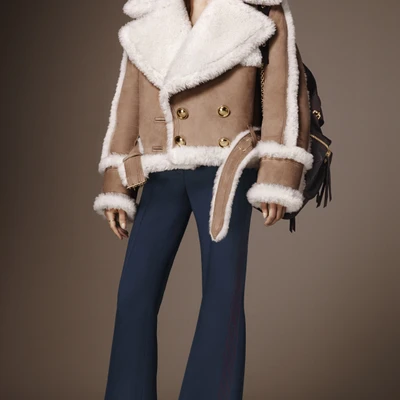 bo-suu-tap-thoi-trang-burberry-prosum-pre-fall-2016 7