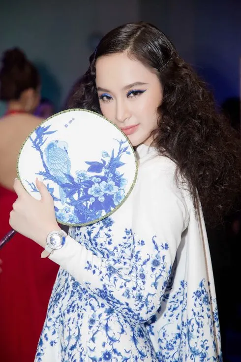 angela-phuong-trinh-le-thanh-hoa-03