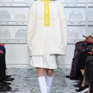 schiaparelli-spring-2016-ellevietnam(3)