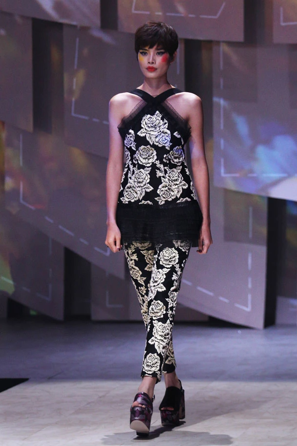 BST của NTK Thủy Nguyễn tại ELLE Fashion Journey 2016