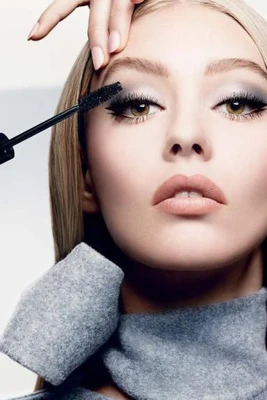 Làm sao để chọn được loại mascara tốt nhất, phù hợp nhất để đôi mắt trở nên đẹp hơn?