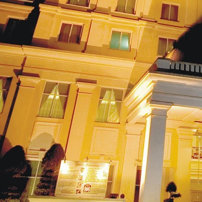 Tận hưởng trọn vẹn Tết Nguyên Đán tại Mövenpick Hà Nội