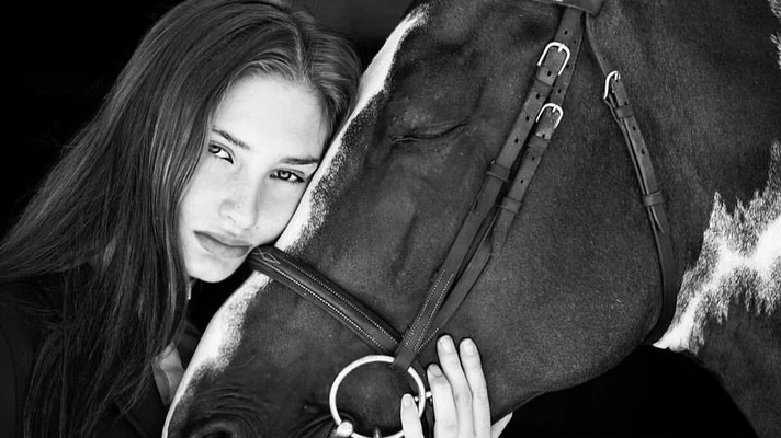 ái nữ Mathilde Pinault của tập đoàn Kering