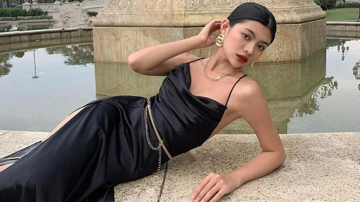 lbd đầm đen lebnghi